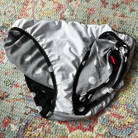 VENUS Marilyn Polka Dot Bikini Bottom Black & White Pink Size 12 - Picture 6 of 10